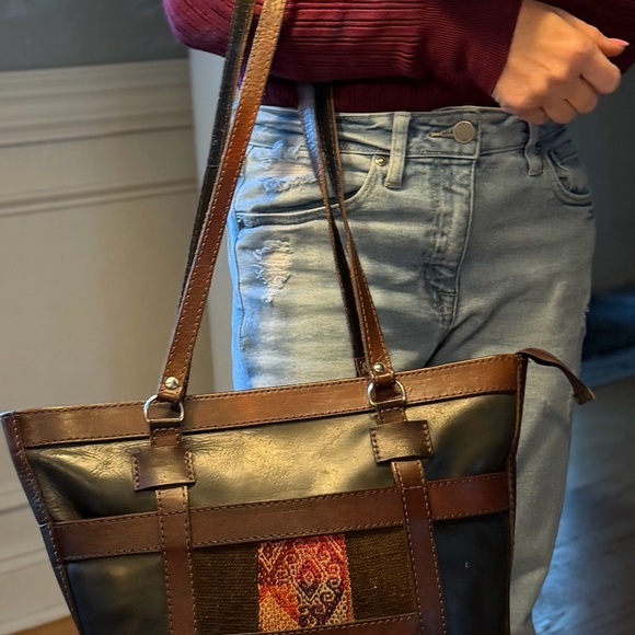 Vintage Artisanal Inca Sun Leather Tote Bag Made in Bolivia - Picture 4 of 15